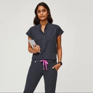 Figs Rafaela Scrub Top Night Sky M